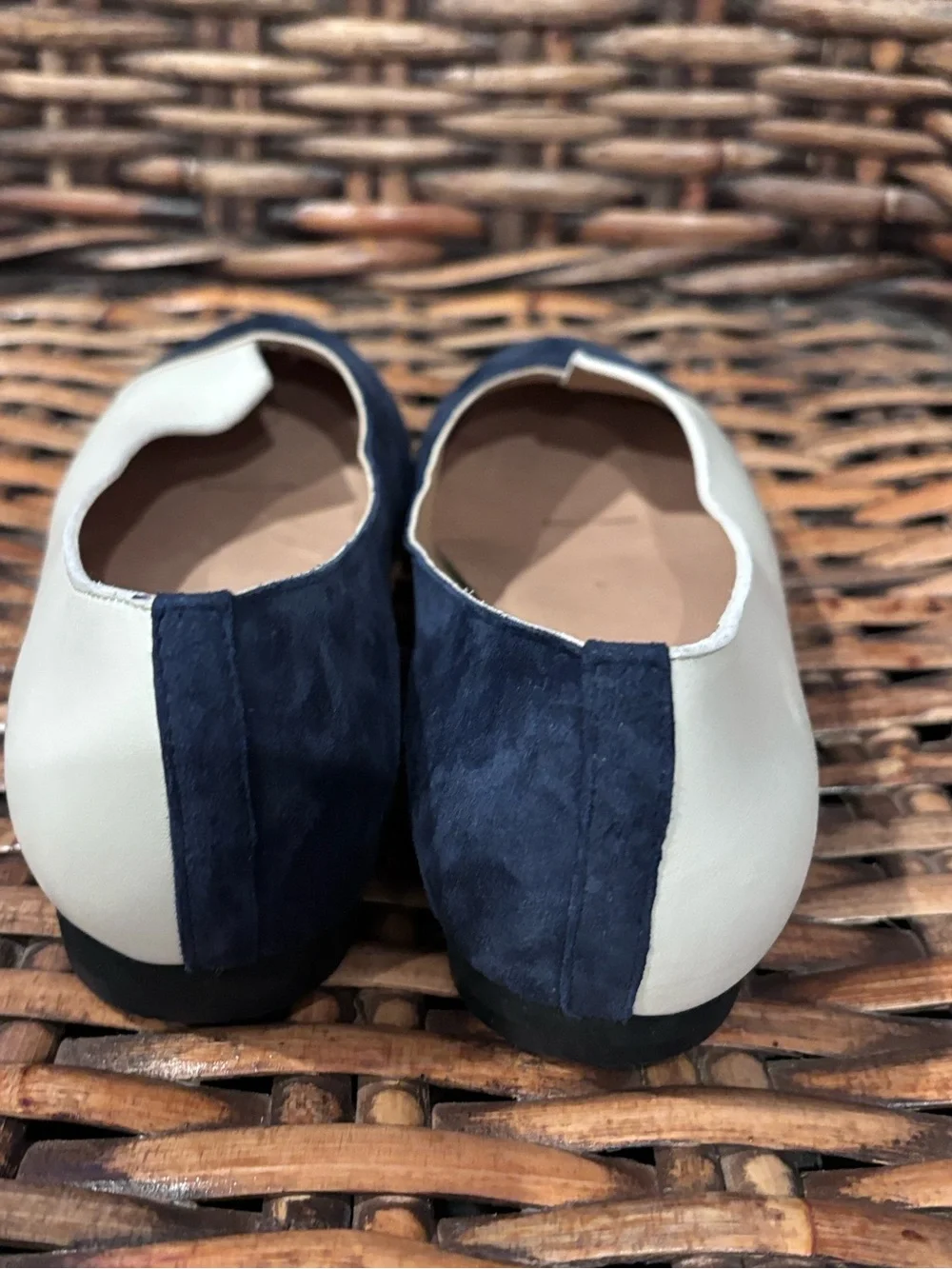 Anthropology All Black -Two-Tone Women’s Flats - Navy and Cream. Size 6.5/37